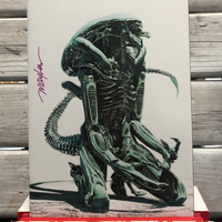 ALIEN #1 Mike Mayhew SIGNED SPOTLIGHT VIRGIN EXCLUSIVE