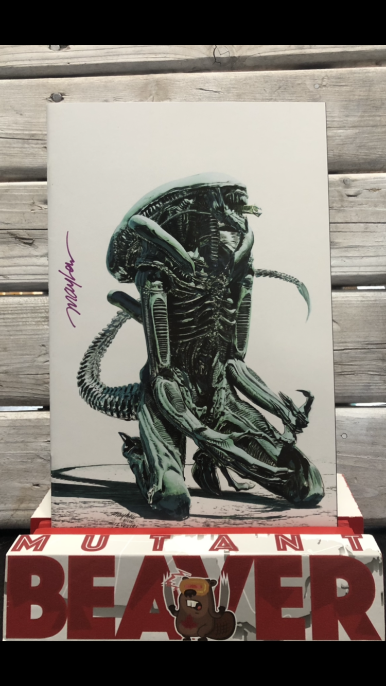 ALIEN #1 Mike Mayhew SIGNED SPOTLIGHT VIRGIN EXCLUSIVE