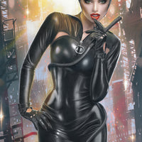 CATWOMAN #49 Natali Sanders Exclusive! (Ltd to ONLY 800 Copies with Numbered COA)